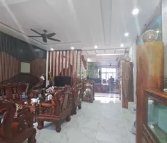 Nhà ngộp, MT KD Trần Thị Cờ, Thới An, Q12, 297m2, 4 tầng, nội thất xịn. 47tr.m2 đất.