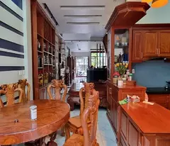 Nhà ngộp, MT KD Trần Thị Cờ, Thới An, Q12, 297m2, 4 tầng, nội thất xịn. 47tr.m2 đất.