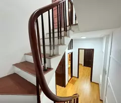 BÁN NHÀ TRUNG TÂM QUẬN CẦU GIẤY NHÀ ĐẸP THOÁNG MỚI CHỈ VỆC Ở LUÔN  GIÁ 7,5 TỶ