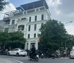 Cho thuê căn nhà 200m2 6 tầng phân lô Tố Hữu, Hà Đông làm văn phòng, dược phẩm