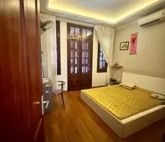 Bán nhà Yên Bình Phúc La Kinh Doanh,Ô tô vào nhà 11.9 Tỷ ,5 tầng,45m2.