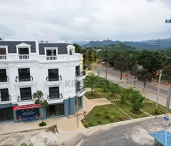 CHÍNH CHỦ BÁN BIỆT THỰ MỘC CHÂU- 3 TẦNG- 168M- SỔ ĐỎ LÂU DÀI- THỊ TRẤN MỘC CHÂU