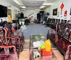 CHỦ NHỜ BÁN NHÀ 6 TẦNG CẦU GIẤY 30M2, Ô TÔ 7 CHỖ ĐỖ CỬA. 6,2 TỶ