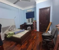Bán nhà Hà Đông giá 13.5 tỷ, diện tích 50m2, 3 tầng , mặt tiền 4m