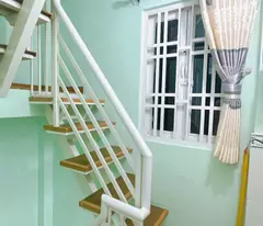 XE  HƠI NGAY NHÀ 
ĐÚC XÂY MỚI 5 TẤM 

DƯỚI 3 TỶ