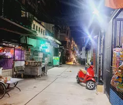 NHÀ 1 SẸC LÊ VĂN QUỚI BÌNH TÂN - HẺM NHỰA 10M KD ĐỈNH - 56M2. 2 TẦNG KIÊN CỐ.