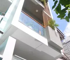 Bán nhà Văn Chương, Đống Đa. 4 mặt thoáng, DT 42m2, 4 tầng, ngõ thông kinh doanh