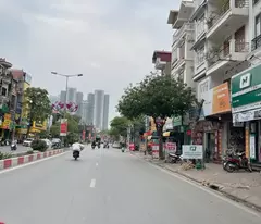 BÁN SIÊU PHẨM PHÂN LÔ CẠNH NGÃ 4 VẠN PHÚC - TỐ HỮU, DT40 M2, MT 4.2M, Ô TÔ ĐỖ CỬA,