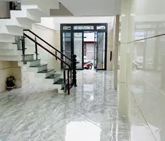 NHÀ SÁT TÊN LỬA, ĐƯỜNG 6M THÔNG HƯƠNG LỘ 2, 57M2, 5 TẦNG 5PN,  CHỈ 6 TỶ