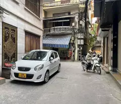 Nhà BA ĐÌNH dưới 4 tỷ, ngõ to, thông, Ô TÔ đỗ cửa, kinh doanh.