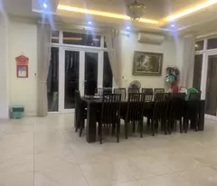 Bán  biệt thự Ciputra 180m2, nội thất đầy đủ, view đẹp hướng đẹp, giá 63 tỷ