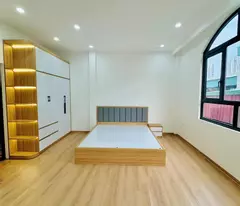 Nhà mới phố Nguyễn Khoái 5 tầng x 30m2 giá 4.95 tỷ