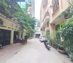 BÁN NHÀ DOÃN KẾ THIỆN 115M – 2 THOÁNG TRƯỚC SAU – VỈA HÈ ĐÁ BÓNG – Ô TÔ 16 CHỖ VÀO NHÀ – XÂY TOÀ