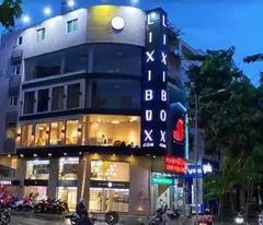 Cho thuê nhà góc 2 mặt tiền Phan Xích Long, 5 tầng 5x18m giá chỉ 9xtr/th thương lượng.