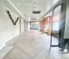 Cho thuê nhà góc 2 mặt tiền Phan Xích Long, 5 tầng 5x18m giá chỉ 9xtr/th thương lượng.
