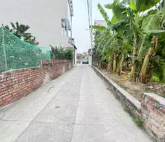 Bán đất tổ 9, Quang Minh, Mê Linh, HN. Cách 450m tới trường CD Y Dược Tuệ Tĩnh. 70m, giá 3,29 tỷ.