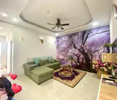 Bán căn hộ view phố biển tầng trung full nội thất tòa Mường Thanh 04 giá 2.1 tỷ