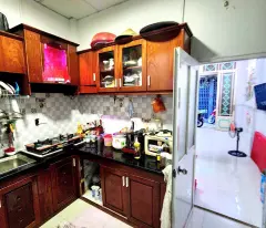 NHÀ BÌNH TÂN SÁT BÊN TÂN PHÚ, NGAY BÌNH LONG NGUYỄN SƠN, 2 TẦNG HẺM NHỰA 3M THÔNG.