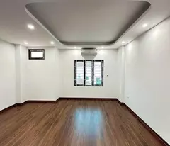 Bán nhà riêng Sơn Đồng, Hoài Đức 30m2. Lô góc 5 tầng Ôtô đỗ cửa. Cách 120m đến chợ