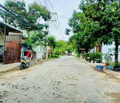 Lô đất hẻm 47 trường lưu DT 80m, 2 mặt tiền trước sau, view công viên