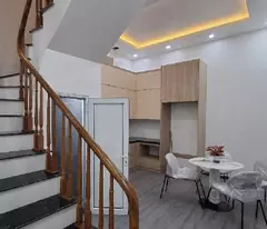 Bán nhà 21m2, 4 tầng, 2PN, 3WC, Hoàng Mai, 2.5 tỷ, sổ đỏ