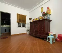 NGÕ CHỢ KHÂM THIÊN, SÁT HỒ BA MẪU, 5 TẦNG DÂN XÂY CÒN RẤT ĐẸP