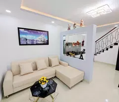 Bán Nhà Mới 2 Tầng Đẹp, Góc 2 Mặt Tiền + Nội Thất Mới, Cách Đường Đồng Nai - Nguyễn Khánh 30m Nha