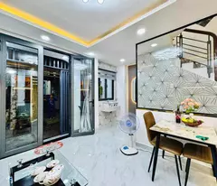 Nhà Đẹp Thích Quảng Đức, P5, Phú Nhuận. 1 trệt 3 lầu đúc, sân thượng. 5x5m2 giá 5.5 tỷ