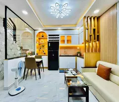 Nhà Đẹp Thích Quảng Đức, P5, Phú Nhuận. 1 trệt 3 lầu đúc, sân thượng. 5x5m2 giá 5.5 tỷ