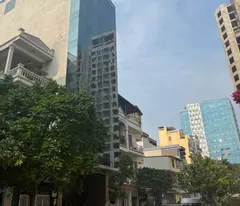Bán tòa nhà 9 tầng  văn phòng  hạng A tại lạc long quân tây hồ  hà nội