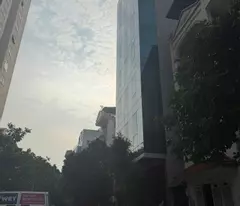Bán tòa nhà 9 tầng  văn phòng  hạng A tại lạc long quân tây hồ  hà nội