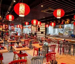 Siêu đẹp cho thuê mặt bằng kinh doanh phố Giang Văn Minh, Kim Mã DT 100m2 x 5 tầng, MT 5m giá 40tr