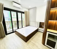 BÁN NHÀ THỊNH LIỆT, HOÀNG MAI, Ô TÔ VÀO NHÀ, SẴN THANG MÁY, 44M2 GIÁ YÊU THƯƠNG 12.8 TỶ