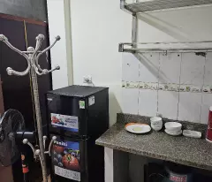 Cho thuê căn hộ mini 1 PN Giáp Nhất , Nhân Chính, Thanh Xuân, trung tâm 45m2-5,5tr/ thg