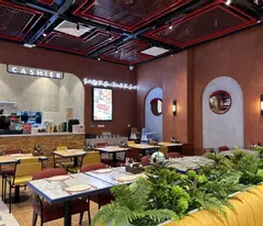Cho thuê nhà MP Nguyễn Văn Lộc. DT 150m2x2 tầng MT 25m giá 60tr Miễn phí setup 1Thang