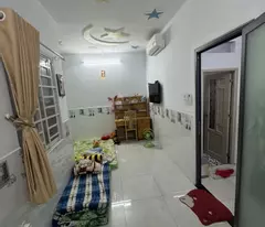 NGAY MẶT TIỀN MIẾU BÌNH ĐÔNG - GẦN NGÃ TƯ 4 XÃ - NHÀ 2 TẦNG 2PN - SỔ NỞ HẬU TÀI LỘC - GIÁ NHỈNH 4