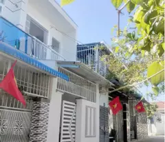 Bán nhà 2 tầng mặt tiền đường Hoà Trung Vĩnh Hoà, Nha Trang – Giá 2 Tỷ 250 Triệu