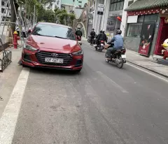 Cực hiếm, ngõ 98 Thái Hà, Đống Đa, ba bước ra mặt phố, Ô tô tránh, kinh doanh đa dạng, 45m, 20 tỷ.