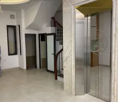 Cực hiếm, ngõ 98 Thái Hà, Đống Đa, ba bước ra mặt phố, Ô tô tránh, kinh doanh đa dạng, 45m, 20 tỷ.
