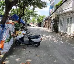 97m2 ngang 5.4 x 18m, 4 phòng cho thuê 240tr/năm, hẻm 8m xe hơi thông, 300 Nguyễn Văn Linh, Bình