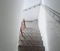 NHÀ KẾ CHỢ BÌNH THÀNH - 40M2, 2 TẦNG ĐÚC - SHR, KHÔNG QH - CHỈ 2.75 TỶ.