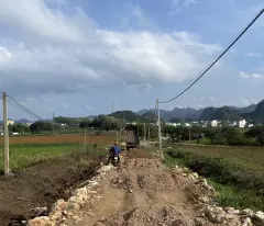 Cần tiền bán gấp lô đất 2600m2 tại Nông Trường Mộc Châu giá nhỉnh 1 tỷ