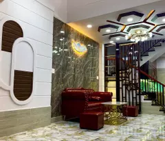 ✅  Bán lô góc, c.viên Làng Hoa, hẻm tải 1 trục, 42m2 – Giá tốt: 5.35 tỷ