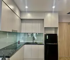 Chính chủ bán căn 2N+1 70m đủ đồ , view cực thoáng
