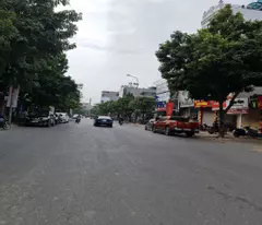 Bán nhà 2.5 tầng sổ 181m2 tại Đa Tốn, Gia Lâm. Đường 12m khu trung tâm.