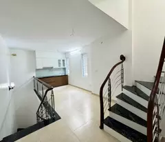 BÁN NHÀ MỸ ĐÌNH 41M – 4 TẦNG NHƯ MỚI – 3 MẶT THOÁNG – NHÀ MẶT NGÕ RIÊNG RỘNG THOÁNG –  GẦN NHIỀU