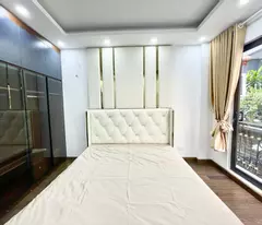 Bán nhà Thanh Xuân 7.96 tỷ, 40m2, nhà mới, ở ngay, 20m ra ô tô tránh