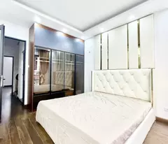 Bán nhà Thanh Xuân 7.96 tỷ, 40m2, nhà mới, ở ngay, 20m ra ô tô tránh