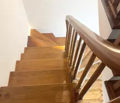 Bán nhà Thanh Xuân 7.96 tỷ, 40m2, nhà mới, ở ngay, 20m ra ô tô tránh