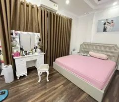 BÁN NHÀ BÁT KHỐI-LONG BIÊN 5.5 TỶ 30m, 5 TẦNG, MT 5m, GẦN Ô TÔ, FULL NỘI THẤT, AN SINH TỐT.